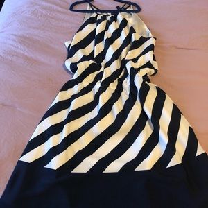 Casual dress, super cute!